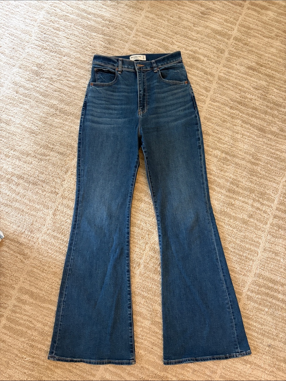 Abercrombie Curve Love Flare Jeans - Women